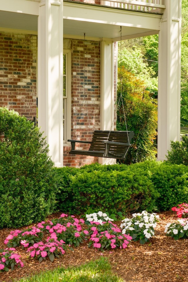 5620 Leipers Creek Rd, Franklin, TN 37064 - exterior view of brick siding