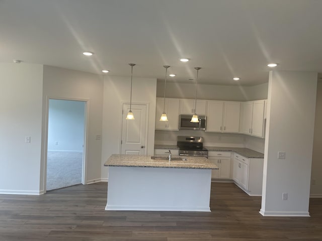 217 Summerlin Dr, Gallatin, TN 37066 - kitchen with appliances with stainless steel finishes, white cabinetry, baseboards, recessed lighting, and dark wood-style floors
