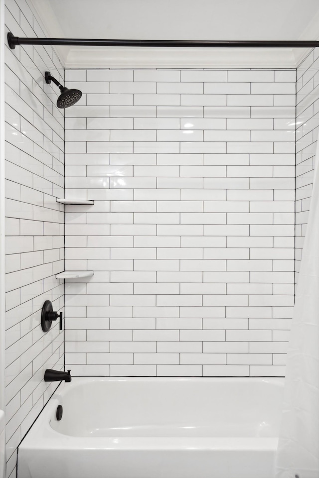 9702 Amethyst Ln, Brentwood, TN 37027 - bathroom with shower / bath combo