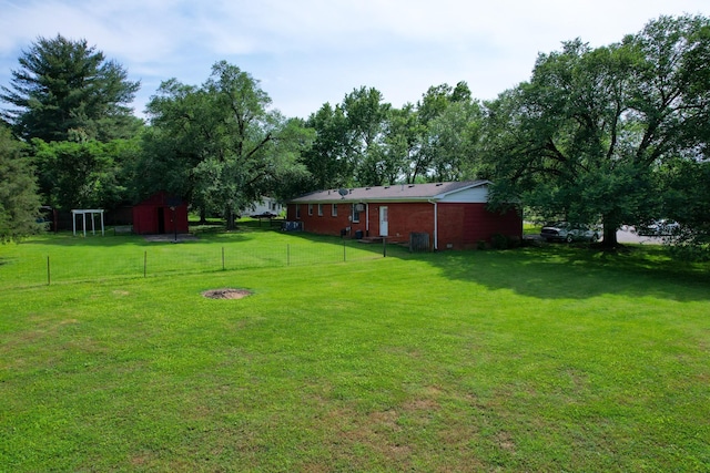131 Kingwood Ln, Rockvale, TN 37153 - view of yard with an outdoor structure