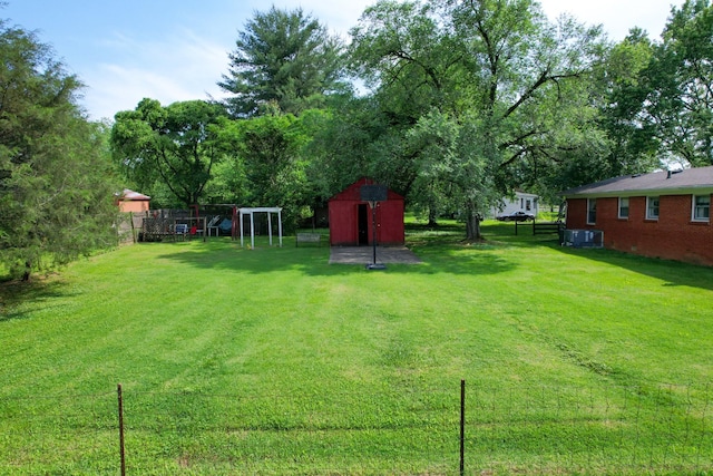 131 Kingwood Ln, Rockvale, TN 37153 - view of yard with a shed and an outdoor structure