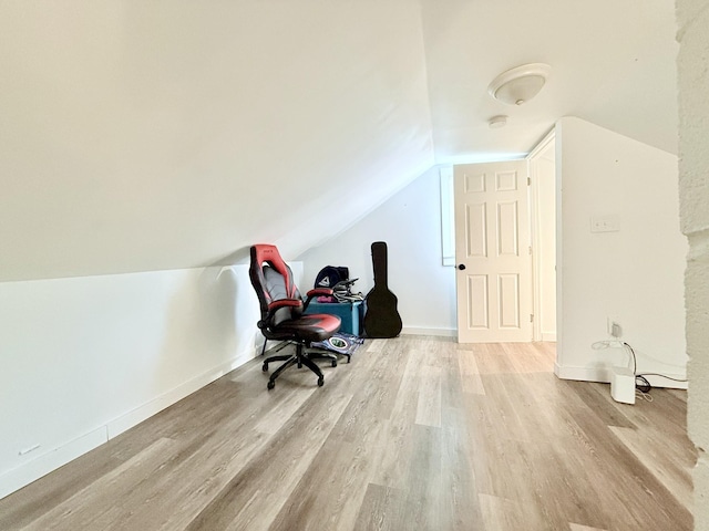 540 Grindstone Hollow Rd, Dickson, TN 37055 - office area featuring wood finished floors, vaulted ceiling, and baseboards