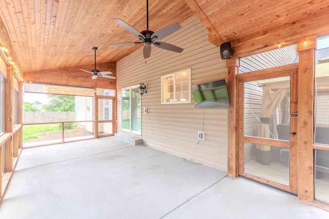 2004 Towhee Ct, Spring Hill, TN 37174 - unfurnished sunroom featuring vaulted ceiling and ceiling fan