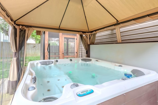 2004 Towhee Ct, Spring Hill, TN 37174 - miscellaneous room with a jacuzzi