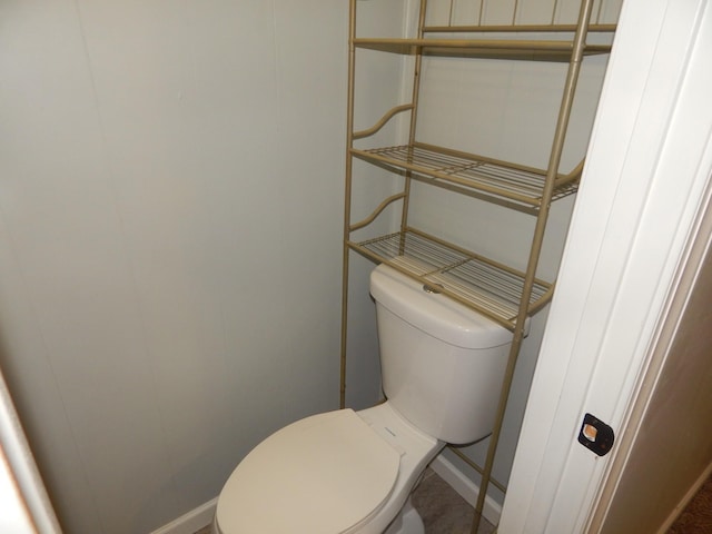 3355 Willie Mauldon Rd, Lutts, TN 38471 - bathroom with baseboards and toilet