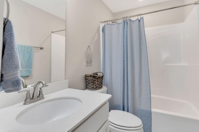 3507 Learning Ln, Murfreesboro, TN 37128 - bathroom featuring vanity, toilet, and shower / tub combo with curtain