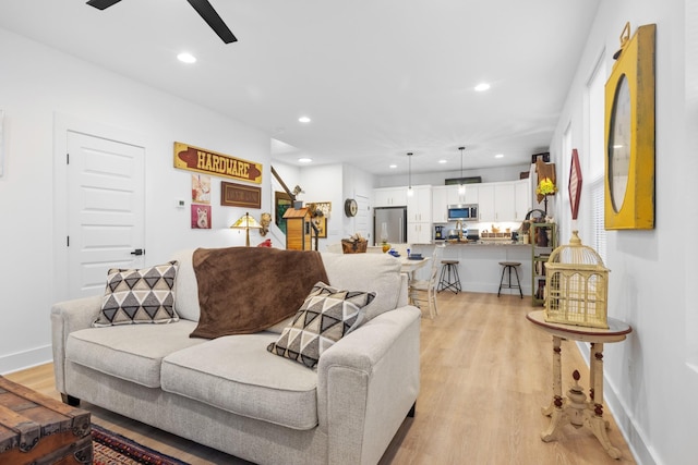 726 Morgan Ave, Woodbury, TN 37190 - living area featuring ceiling fan, light wood-style flooring, recessed lighting, and baseboards