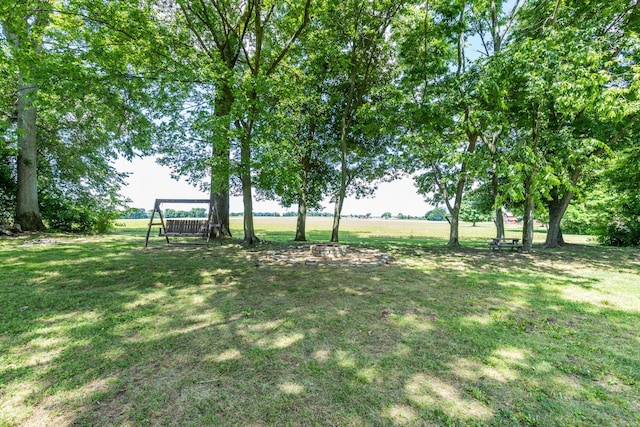 7547 Elm Springs Rd, Orlinda, TN 37141 - view of green lawn