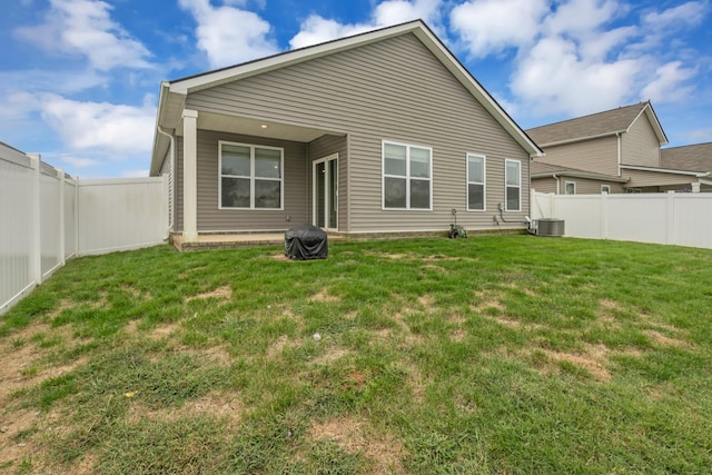 118 Merion Way, Lebanon, TN 37087 - rear view of house featuring central AC unit