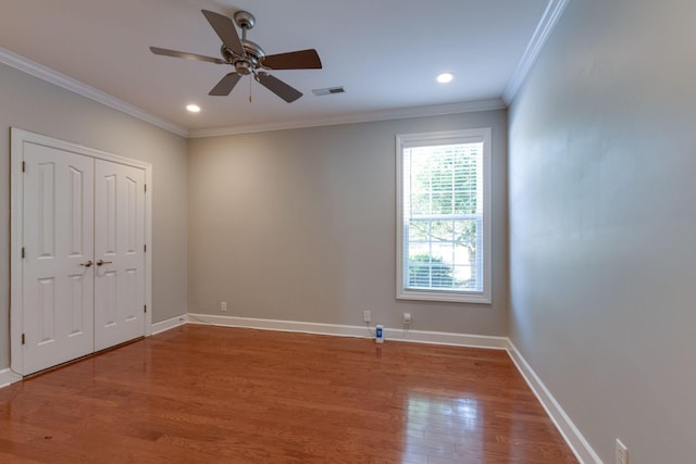 3024 Brookside Path, Murfreesboro, TN 37128 - unfurnished bedroom with crown molding, wood finished floors, baseboards, recessed lighting, and ceiling fan