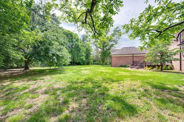 5313 Curlybark Pl, Brentwood, TN 37027 - view of grassy yard featuring a deck