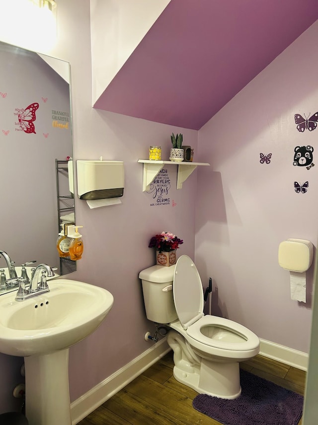 967 Horse Mountain Rd # 2-D, Shelbyville, TN 37160 - half bath featuring toilet, baseboards, wood finished floors, and a sink
