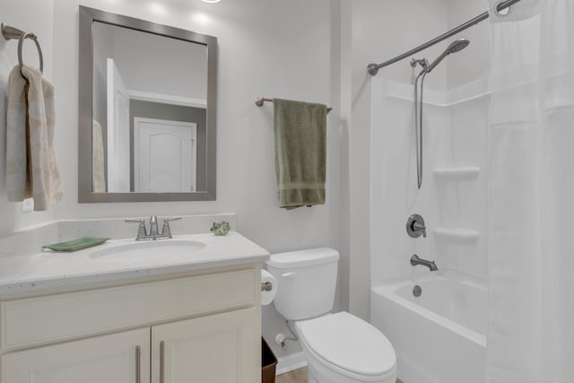 1753 Humphreys Gln, Spring Hill, TN 37174 - full bath with vanity, toilet, and shower / bath combination with curtain