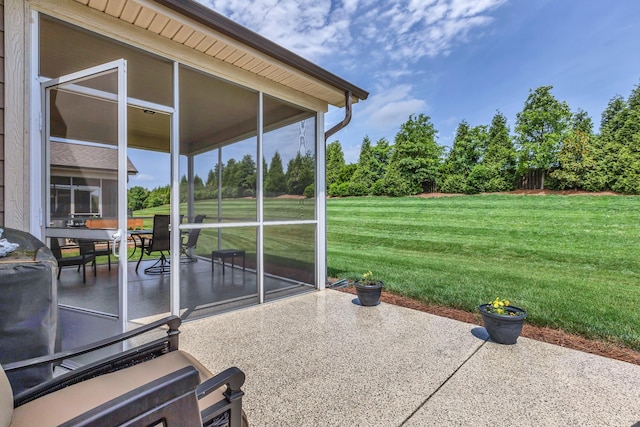1753 Humphreys Gln, Spring Hill, TN 37174 - view of patio featuring a sunroom