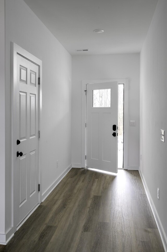 2384 Nelson Way, Cookeville, TN 38506 - foyer with dark wood-type flooring and baseboards