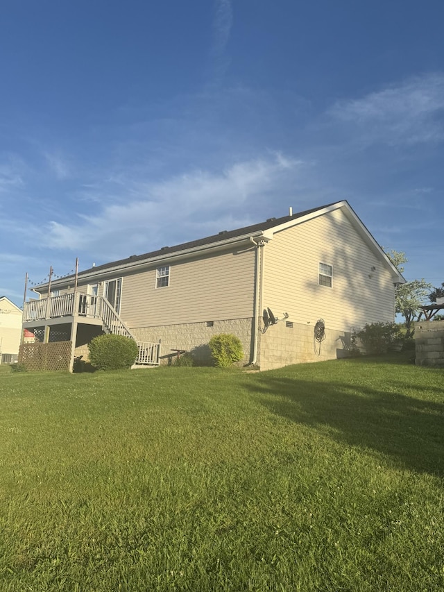 162 Pigeon Roost Rd, Brush Creek, TN 38547 - view of side of property featuring a yard