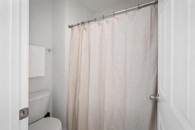 1201 Banbury Row, Brentwood, TN 37027 - full bath with toilet