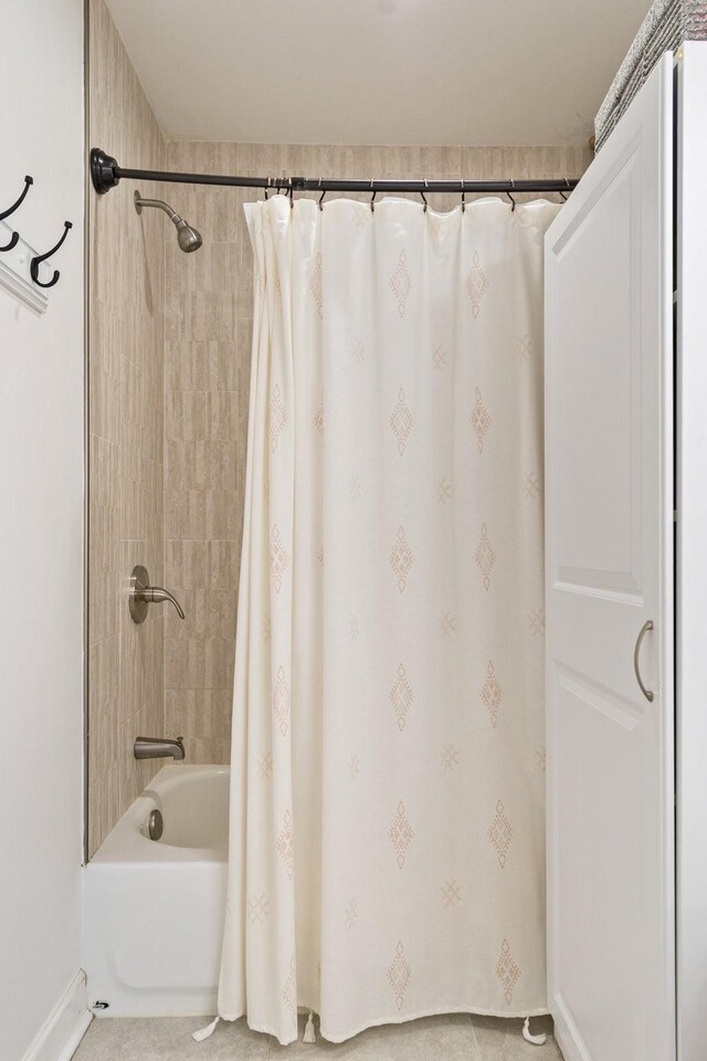 1505 Charleston Park Dr, Spring Hill, TN 37174 - full bath featuring shower / bath combination with curtain, baseboards, and tile patterned floors