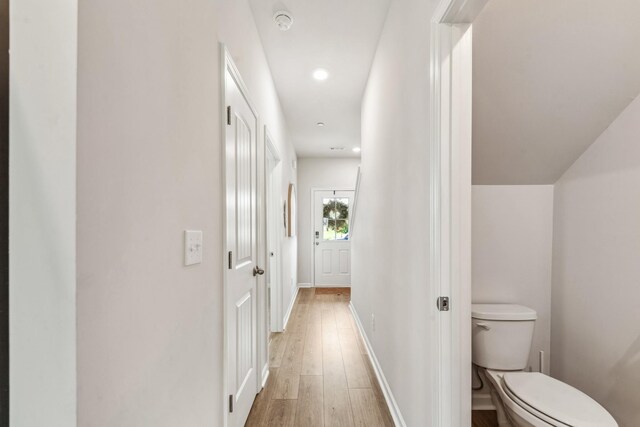 105 Grayson Cir, Chapel Hill, TN 37034 - hall featuring light wood-type flooring, baseboards, and recessed lighting