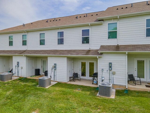 105 Grayson Cir, Chapel Hill, TN 37034 - back of house featuring central air condition unit, a patio area, and a yard