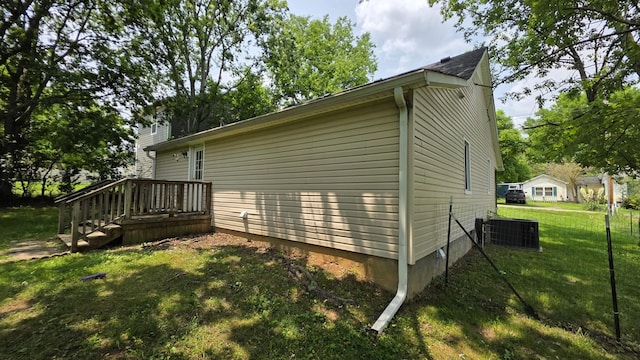 500 E 17th St, Columbia, TN 38401 - view of property exterior with central AC and a lawn
