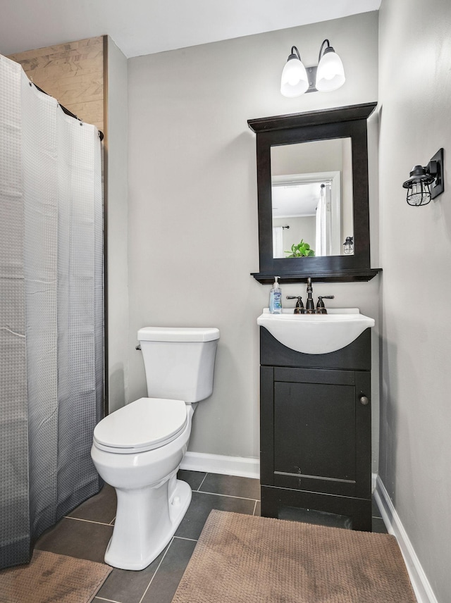 106 Lakewood Dr, Dickson, TN 37055 - bathroom featuring tile patterned floors, toilet, vanity, and curtained shower