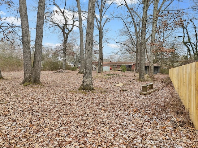 512 Westwood Dr, Tullahoma, TN 37388 - view of yard featuring fence