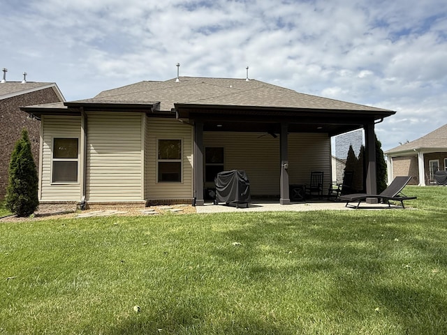 107 Auxley Ct, White House, TN 37188 - rear view of property featuring a patio area, ceiling fan, a yard, and a shingled roof