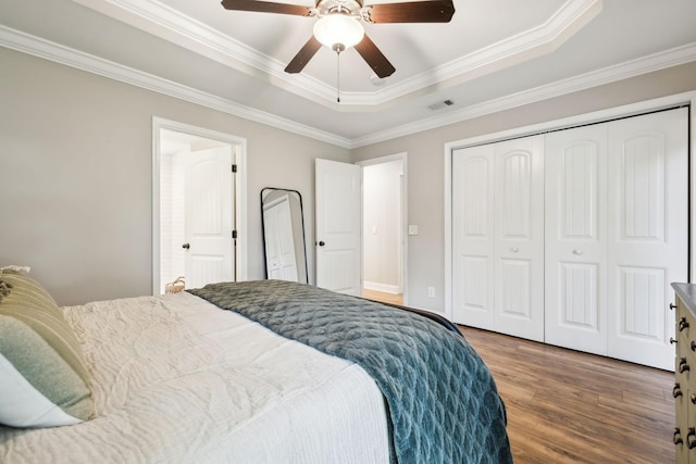 143 Two Mile Pike, Goodlettsville, TN 37072 - bedroom with a raised ceiling, wood finished floors, ornamental molding, ceiling fan, and a closet
