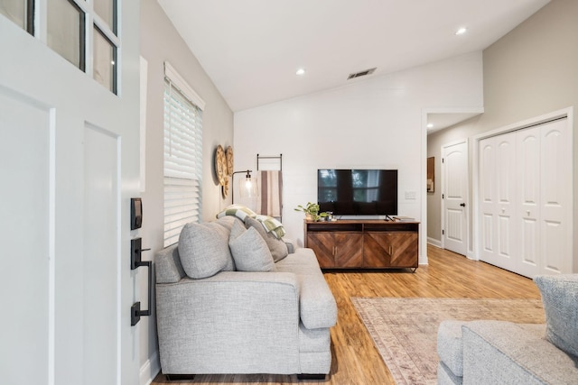143 Two Mile Pike, Goodlettsville, TN 37072 - living area featuring lofted ceiling, light wood-type flooring, and recessed lighting