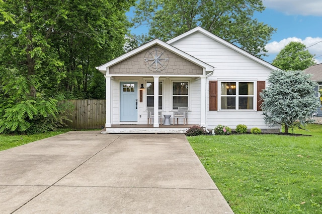 143 Two Mile Pike, Goodlettsville, TN 37072 - view of front facade with covered porch and crawl space