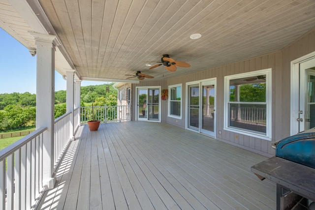 4095 Indian Hills Rd, Columbia, TN 38401 - deck featuring ceiling fan
