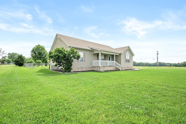 278 Riddle Rd, Manchester, TN 37355 - view of side of property featuring a porch and a lawn