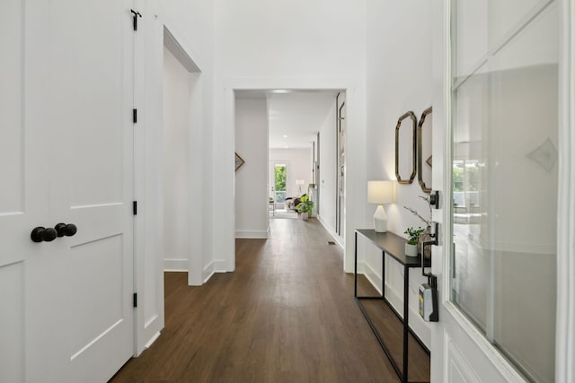 2211 18th Ave N, Nashville, TN 37208 - hallway with dark wood-style floors and baseboards