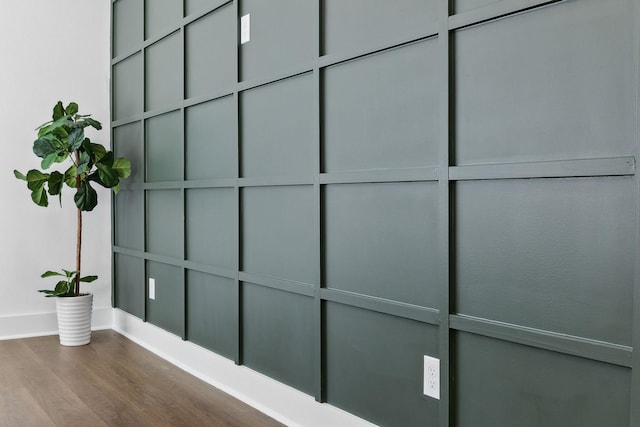 2211 18th Ave N, Nashville, TN 37208 - detailed view of wood finished floors and baseboards