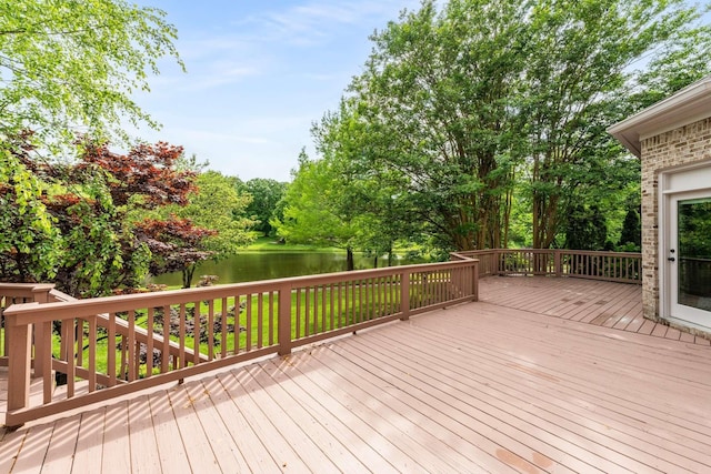 316 Whitworth Way, Nashville, TN 37205 - wooden terrace with a water view