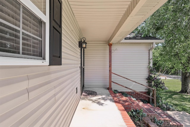 2277 Belotes Ferry Rd, Lebanon, TN 37087 - view of patio / terrace