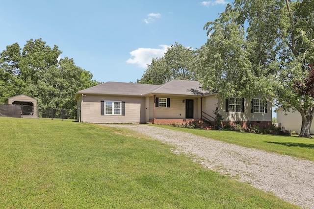 2277 Belotes Ferry Rd, Lebanon, TN 37087 - view of front of property featuring a front yard, driveway, and crawl space