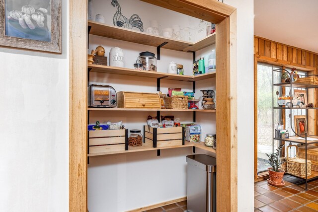 556 Lakeshore Dr, Old Hickory, TN 37138 - view of storage area