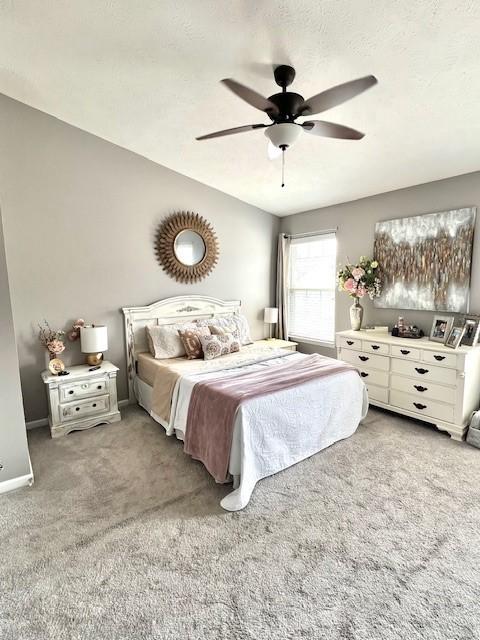 1011 Wolves Den Pl, Murfreesboro, TN 37128 - bedroom featuring light colored carpet, a ceiling fan, and baseboards