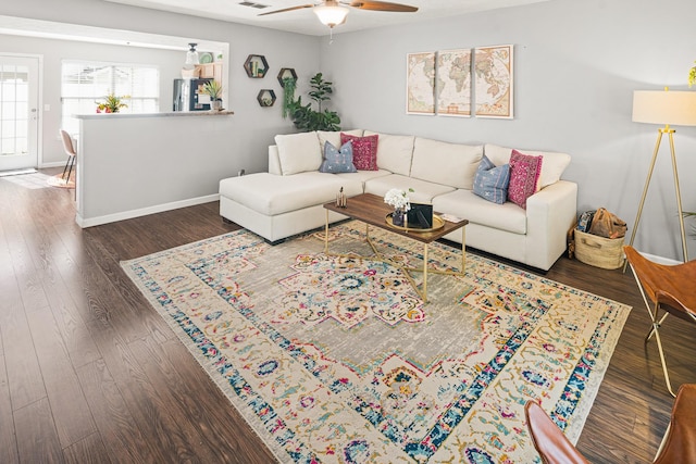 1011 Wolves Den Pl, Murfreesboro, TN 37128 - living area featuring a ceiling fan and wood finished floors
