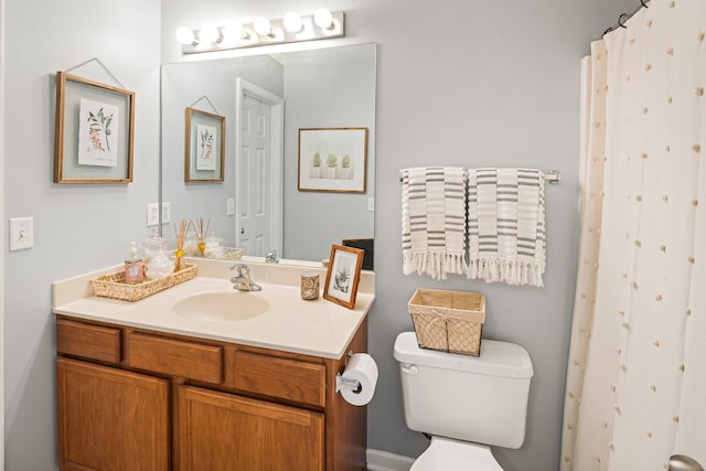 1011 Wolves Den Pl, Murfreesboro, TN 37128 - bathroom featuring vanity and curtained shower