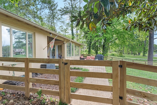 209 Woods Dr, Columbia, TN 38401 - view of yard featuring fence