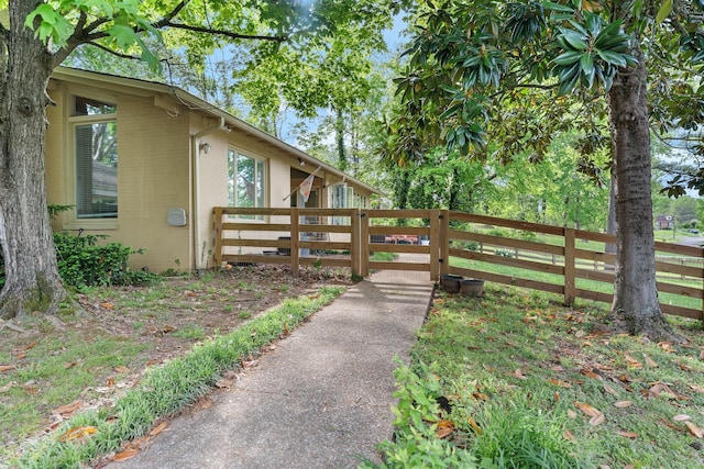 209 Woods Dr, Columbia, TN 38401 - view of yard featuring fence