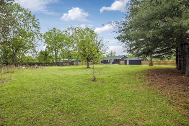 176 Morningside Dr, La Vergne, TN 37086 - view of yard with fence