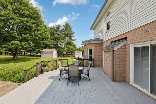 2305 Black Fox Ct, Murfreesboro, TN 37127 - wooden deck featuring outdoor dining area