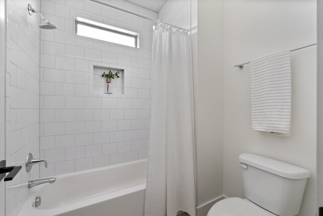 814A Horner Ave, Nashville, TN 37204 - full bath featuring toilet and shower / tub combo