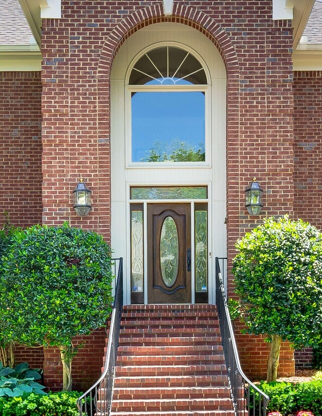 113 Abbeywood Dr, Nashville, TN 37215 - property entrance with brick siding