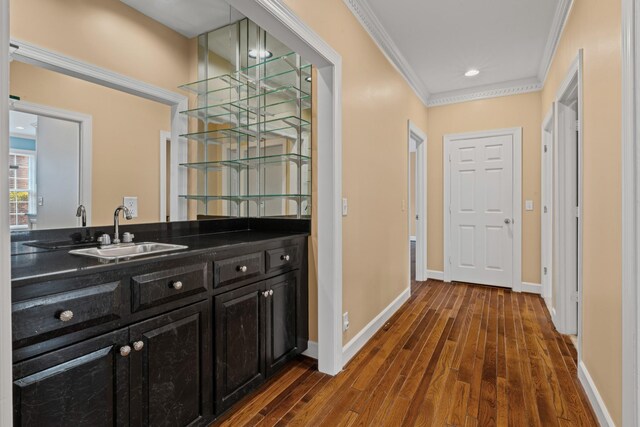 55 Revere Park, Nashville, TN 37205 - bar area with a sink, dark wood-type flooring, ornamental molding, and baseboards