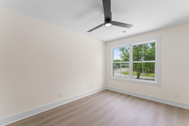 211 Porter St Unit 211, Winchester, TN 37398 - spare room with wood finished floors, ceiling fan, and baseboards